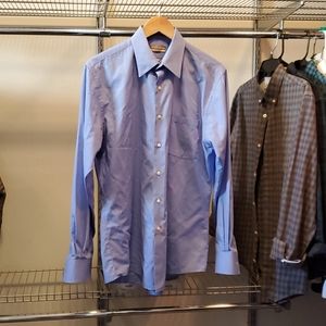 Van Heusen men's dress shirt